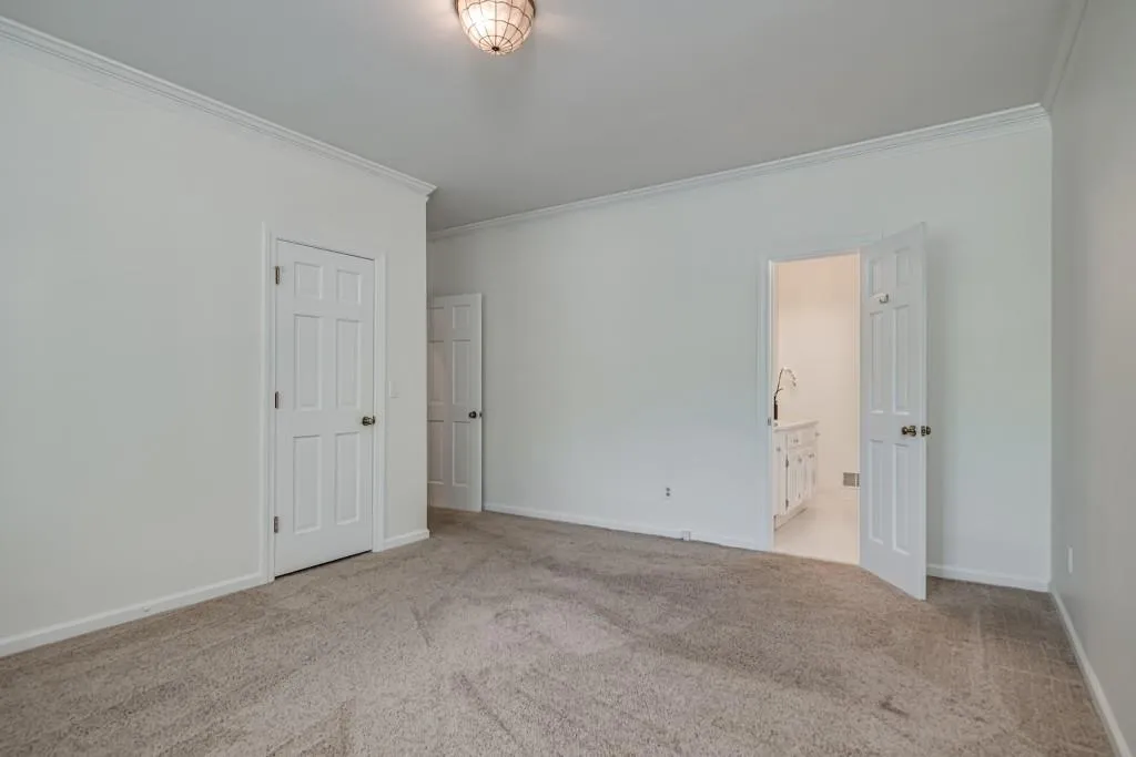 9955 Huntcliff Trace, Sandy Springs, Georgia 30350, 5 Bedrooms Bedrooms, ,5 BathroomsBathrooms,Residential,Sold,9955 Huntcliff Trace,6873736