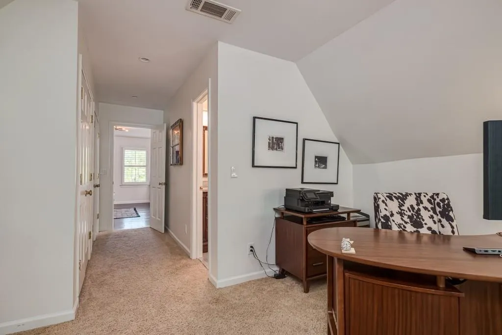9955 Huntcliff Trace, Sandy Springs, Georgia 30350, 5 Bedrooms Bedrooms, ,5 BathroomsBathrooms,Residential,Sold,9955 Huntcliff Trace,6873736