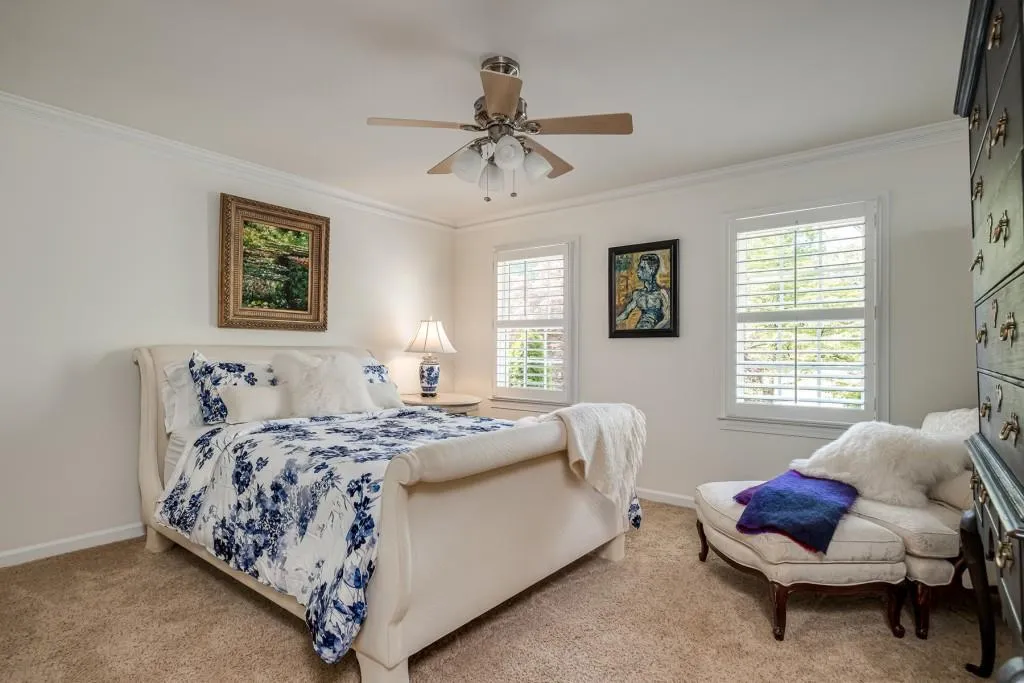 9955 Huntcliff Trace, Sandy Springs, Georgia 30350, 5 Bedrooms Bedrooms, ,5 BathroomsBathrooms,Residential,Sold,9955 Huntcliff Trace,6873736