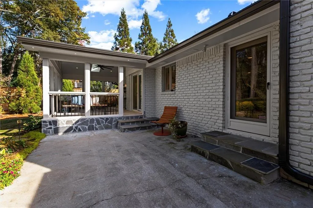 View of patio / terrace featuring a ceiling fan and entry steps