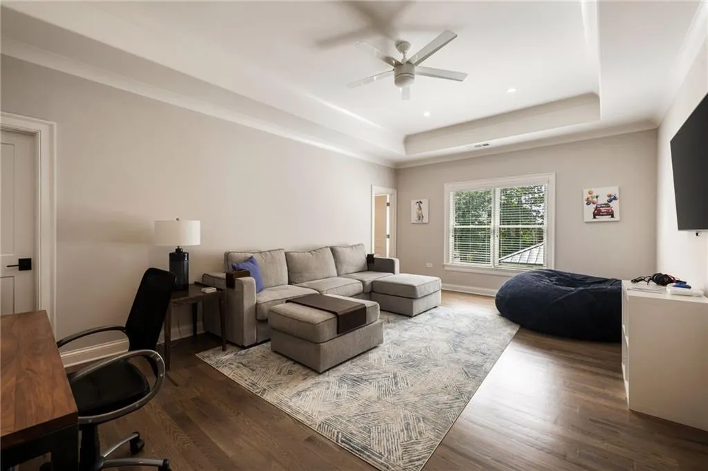 706 Bass Way, Atlanta, Georgia 30328, 5 Bedrooms Bedrooms, ,5 BathroomsBathrooms,Residential,For Sale,706 Bass Way,7621696