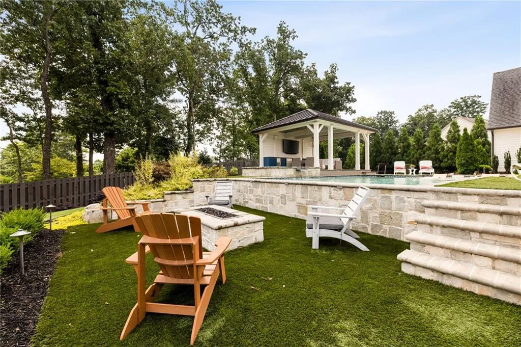 706 Bass Way, Atlanta, Georgia 30328, 5 Bedrooms Bedrooms, ,5 BathroomsBathrooms,Residential,For Sale,706 Bass Way,7621696