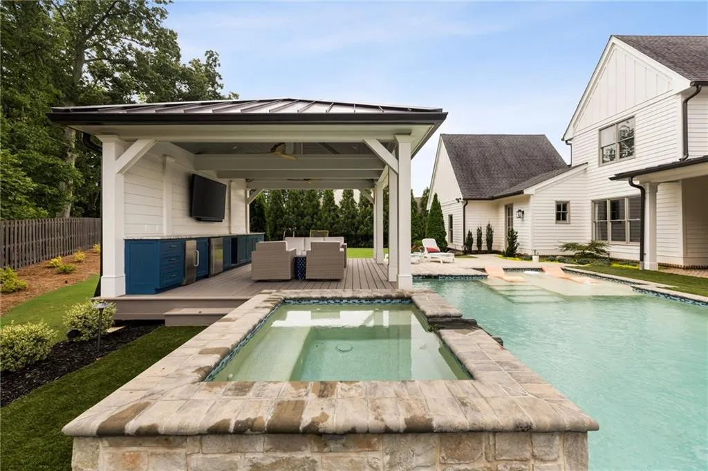 706 Bass Way, Atlanta, Georgia 30328, 5 Bedrooms Bedrooms, ,5 BathroomsBathrooms,Residential,For Sale,706 Bass Way,7621696