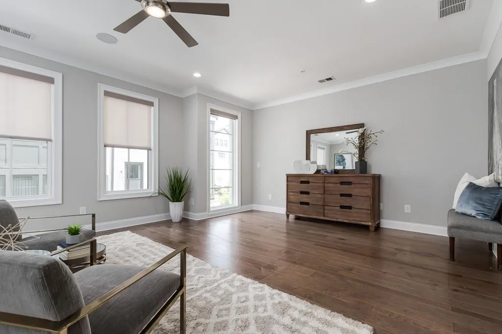 110 Ridgely Court Unit 23, Sandy Springs, Georgia 30342, 4 Bedrooms Bedrooms, ,4 BathroomsBathrooms,Residential,Sold,110 Ridgely Court Unit 23,6728788