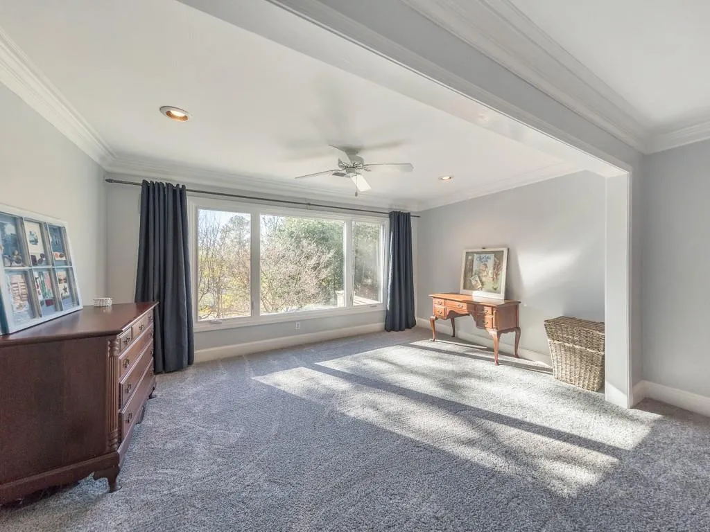 9 Braemore Drive, Sandy Springs, Georgia 30328, 3 Bedrooms Bedrooms, ,2 BathroomsBathrooms,Residential,Sold,9 Braemore Drive,6822457