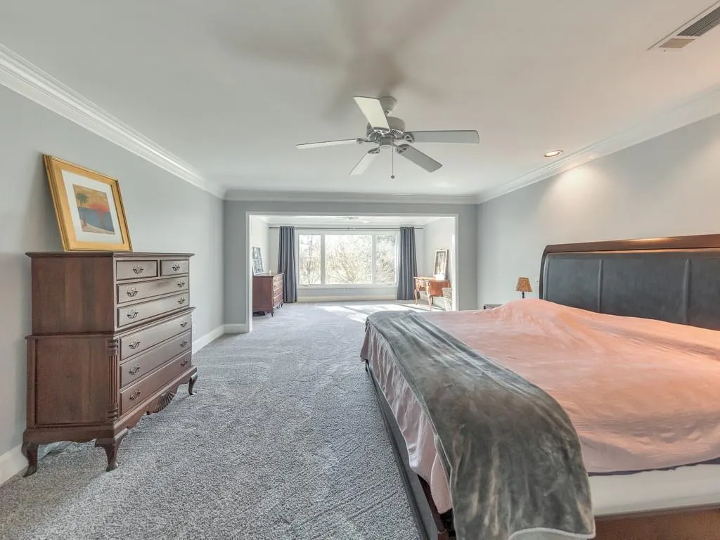 9 Braemore Drive, Sandy Springs, Georgia 30328, 3 Bedrooms Bedrooms, ,2 BathroomsBathrooms,Residential,Sold,9 Braemore Drive,6822457
