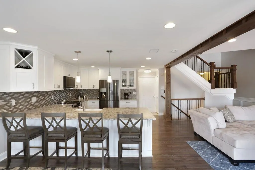25 Basswood Circle, Sandy Springs, Georgia 30328, 4 Bedrooms Bedrooms, ,3 BathroomsBathrooms,Residential,Sold,25 Basswood Circle,6127652