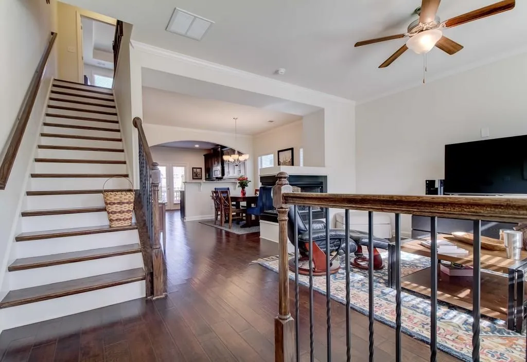 7510 Highland Bluffs, Atlanta, Georgia 30328, 3 Bedrooms Bedrooms, ,3 BathroomsBathrooms,Residential,Sold,7510 Highland Bluffs,6123471