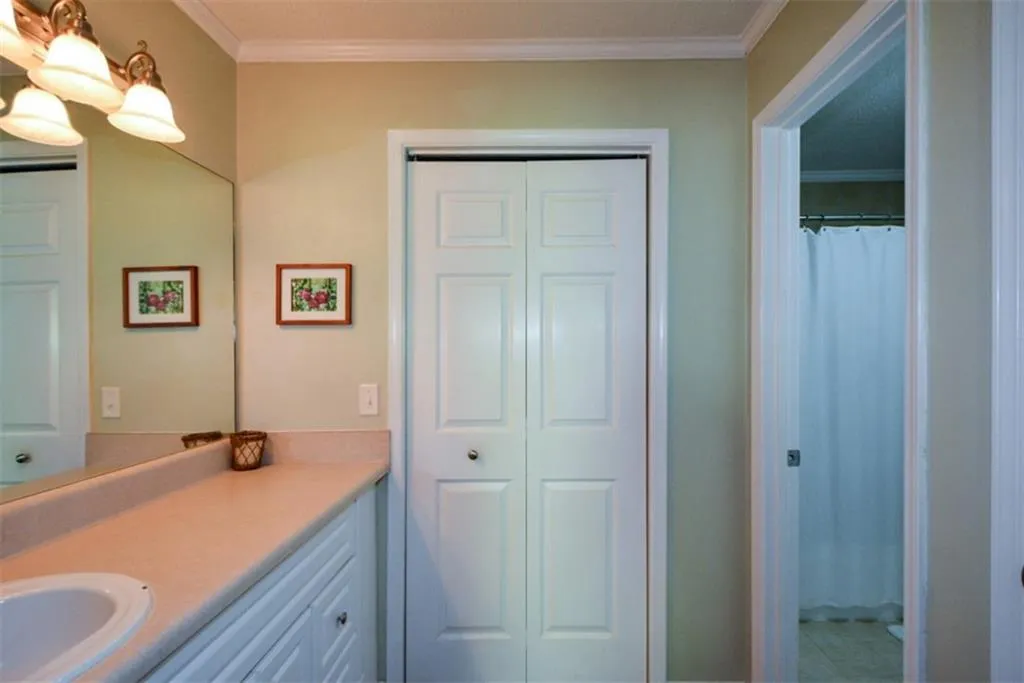 308 Bainbridge Drive Nw Unit 308, Atlanta, Georgia 30327, 2 Bedrooms Bedrooms, ,2 BathroomsBathrooms,Residential,Sold,308 Bainbridge Drive Nw Unit 308,6710930