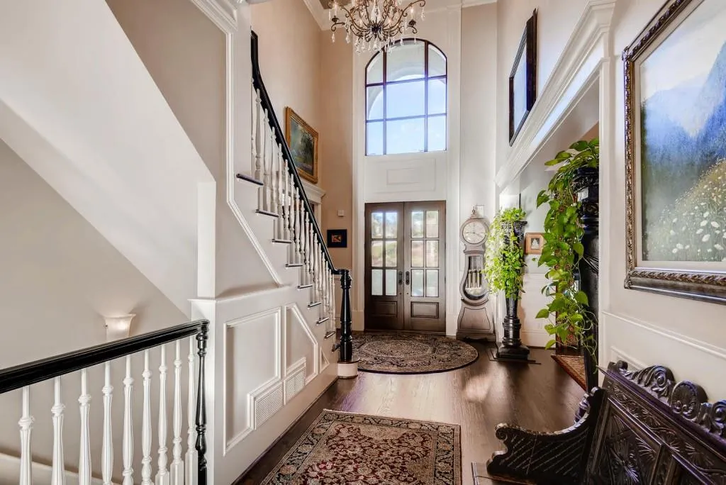 205 Bach Court, Sandy Springs, Georgia 30350, 6 Bedrooms Bedrooms, ,6 BathroomsBathrooms,Residential,Sold,205 Bach Court,6105008