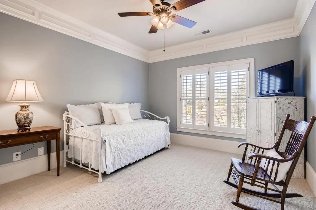 205 Bach Court, Sandy Springs, Georgia 30350, 6 Bedrooms Bedrooms, ,6 BathroomsBathrooms,Residential,Sold,205 Bach Court,6105008