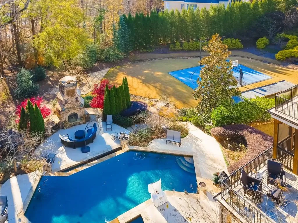 205 Bach Court, Sandy Springs, Georgia 30350, 6 Bedrooms Bedrooms, ,6 BathroomsBathrooms,Residential,Sold,205 Bach Court,6105008
