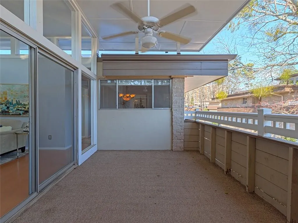 346 Carpenter Drive Unit 42, Sandy Springs, Georgia 30328, 2 Bedrooms Bedrooms, ,2 BathroomsBathrooms,Residential,Sold,346 Carpenter Drive Unit 42,5804396