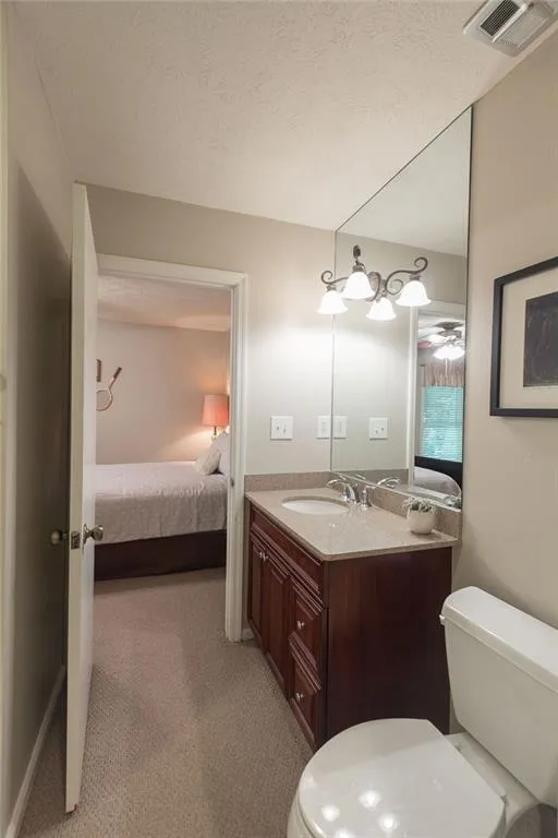 5420 Chemin De Vie, Atlanta, Georgia 30342, 2 Bedrooms Bedrooms, ,2 BathroomsBathrooms,Residential,Sold,5420 Chemin De Vie,6062704