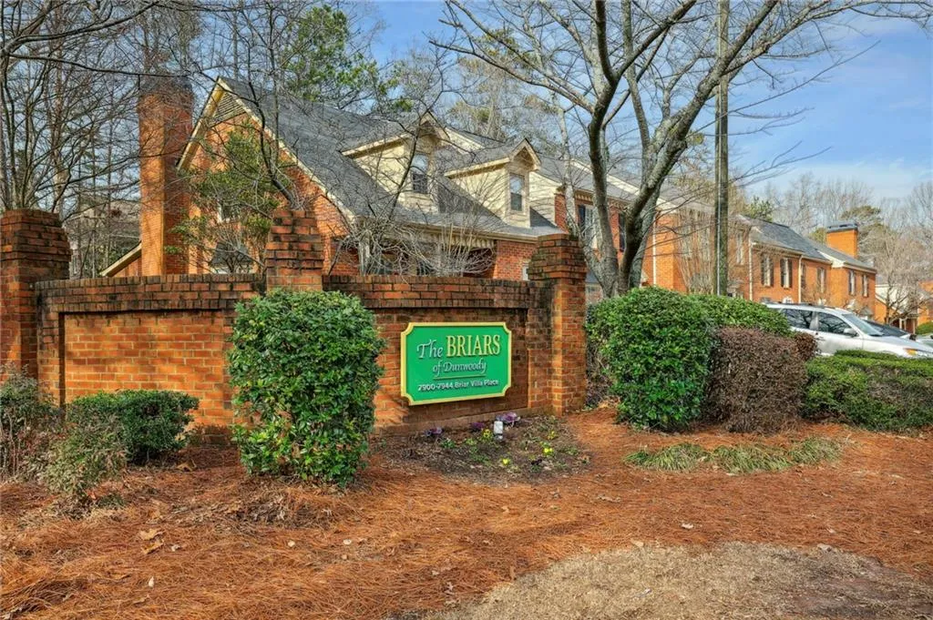 7919 Briar Villa Place, Sandy Springs, Georgia 30350, 2 Bedrooms Bedrooms, ,2 BathroomsBathrooms,Residential,Sold,7919 Briar Villa Place,7171444