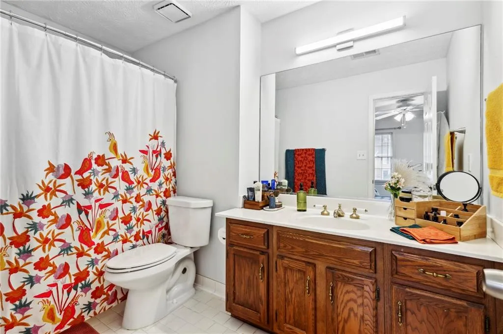 7919 Briar Villa Place, Sandy Springs, Georgia 30350, 2 Bedrooms Bedrooms, ,2 BathroomsBathrooms,Residential,Sold,7919 Briar Villa Place,7171444