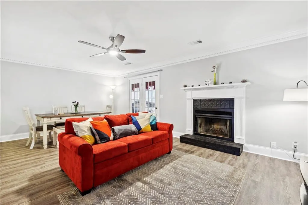 7919 Briar Villa Place, Sandy Springs, Georgia 30350, 2 Bedrooms Bedrooms, ,2 BathroomsBathrooms,Residential,Sold,7919 Briar Villa Place,7171444