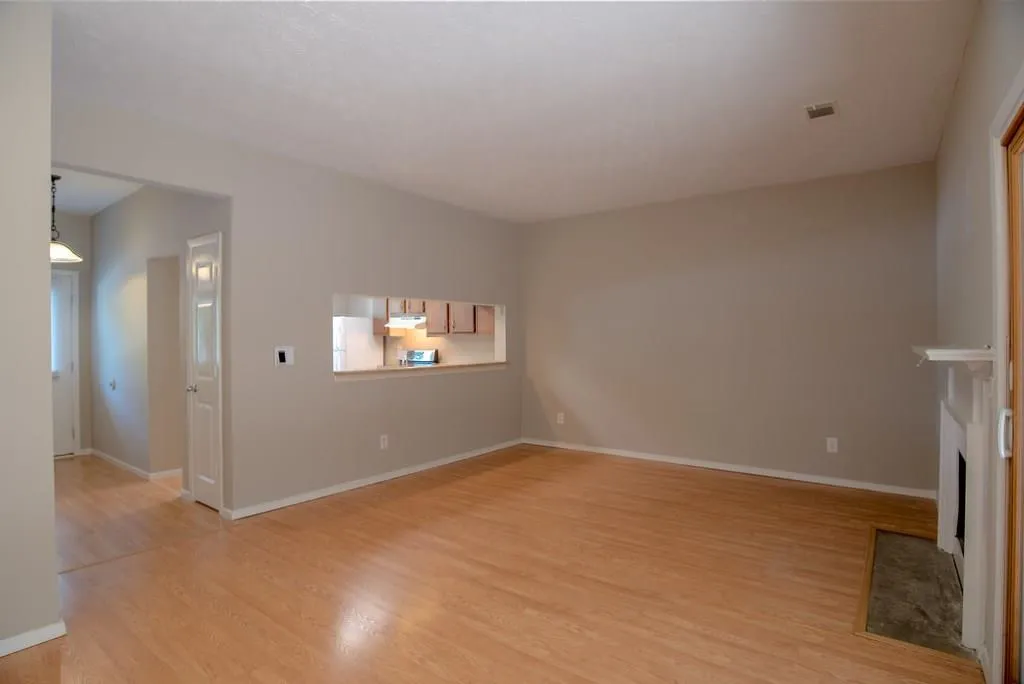 1404 Wedgewood Court, Sandy Springs, Georgia 30350, 2 Bedrooms Bedrooms, ,2 BathroomsBathrooms,Residential,Sold,1404 Wedgewood Court,6024709