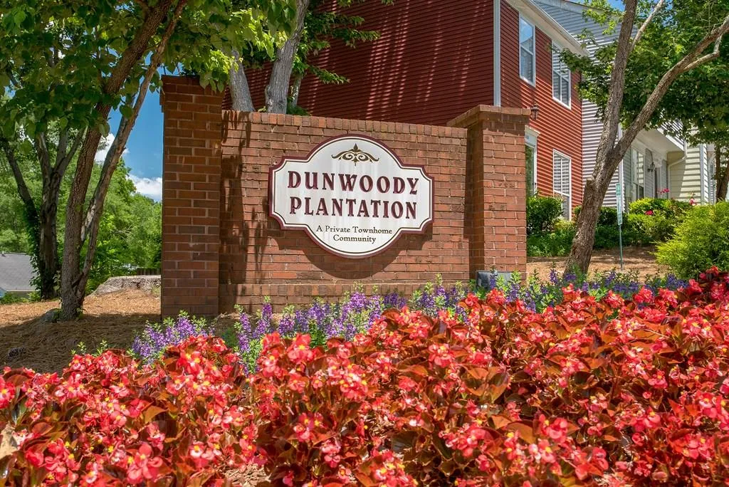 1404 Wedgewood Court, Sandy Springs, Georgia 30350, 2 Bedrooms Bedrooms, ,2 BathroomsBathrooms,Residential,Sold,1404 Wedgewood Court,6024709