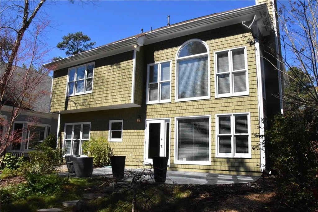 4565 Windsor Park Place, Sandy Springs, Georgia 30342, 3 Bedrooms Bedrooms, ,2 BathroomsBathrooms,Residential,Sold,4565 Windsor Park Place,5808949
