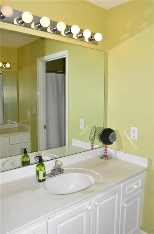 4565 Windsor Park Place, Sandy Springs, Georgia 30342, 3 Bedrooms Bedrooms, ,2 BathroomsBathrooms,Residential,Sold,4565 Windsor Park Place,5808949