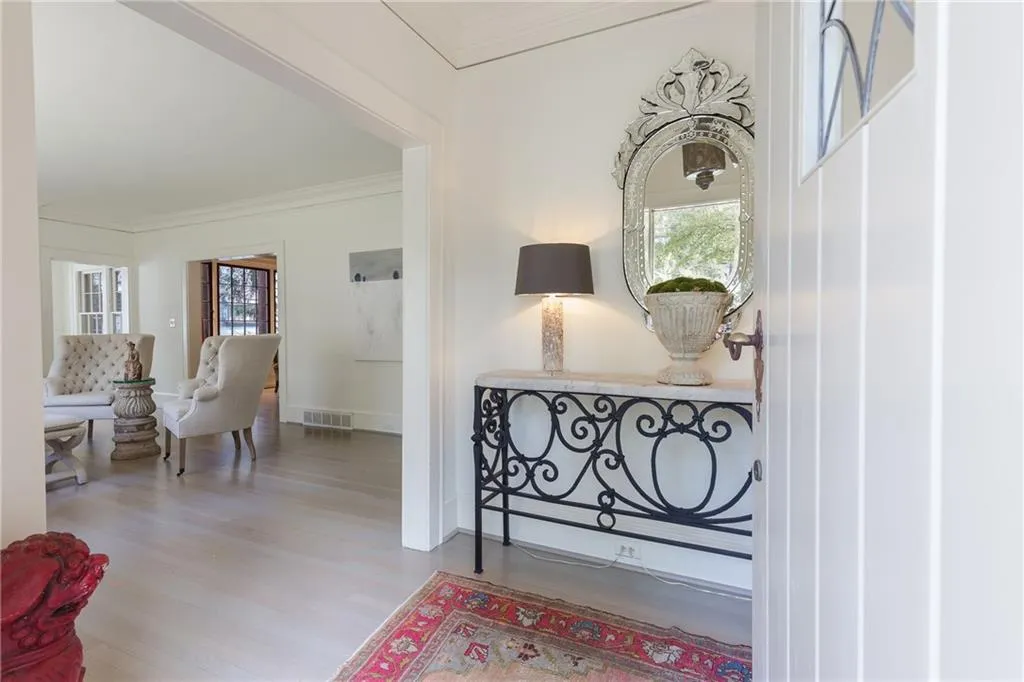 39 Woodcrest Avenue Ne, Atlanta, Georgia 30309, 4 Bedrooms Bedrooms, ,3 BathroomsBathrooms,Residential,Sold,39 Woodcrest Avenue Ne,5935352