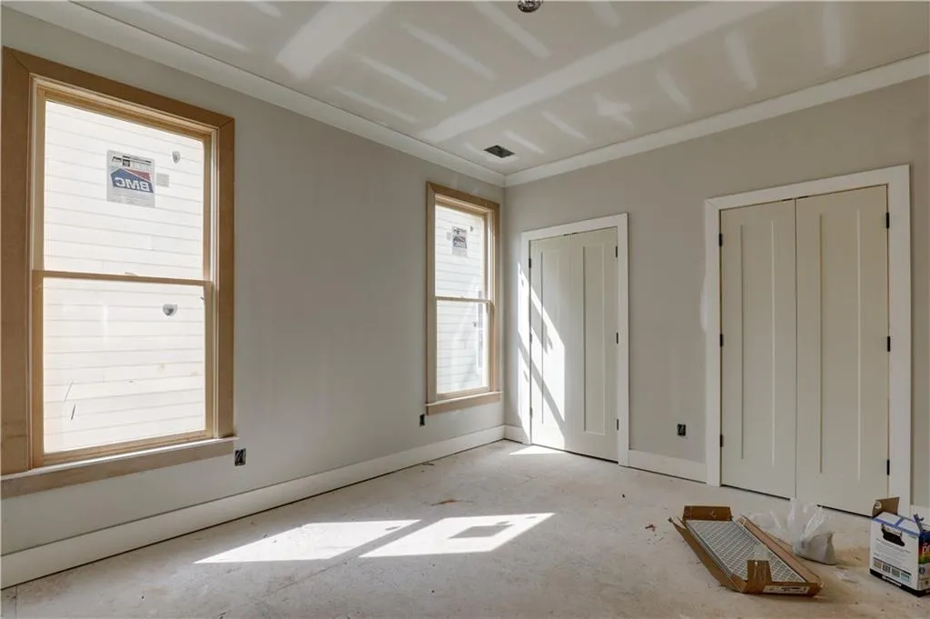 5328 Green Hill Place, Atlanta, Georgia 30342, 4 Bedrooms Bedrooms, ,4 BathroomsBathrooms,Residential,Sold,5328 Green Hill Place,6749375