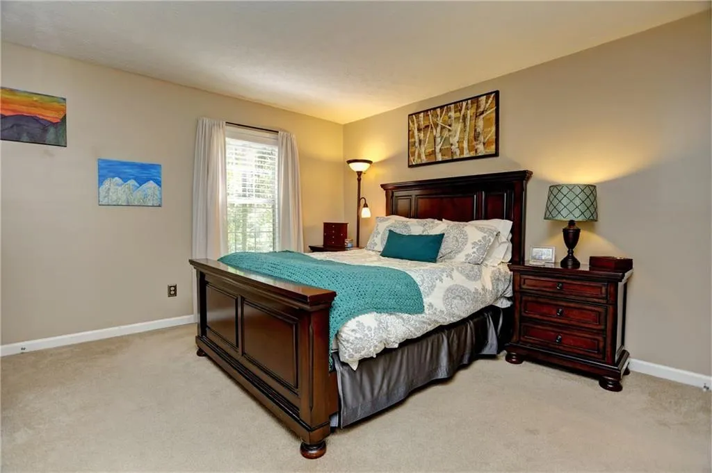 1001 Vicksburg Place Unit 1001, Sandy Springs, Georgia 30350, 2 Bedrooms Bedrooms, ,2 BathroomsBathrooms,Residential,Sold,1001 Vicksburg Place Unit 1001,5746439