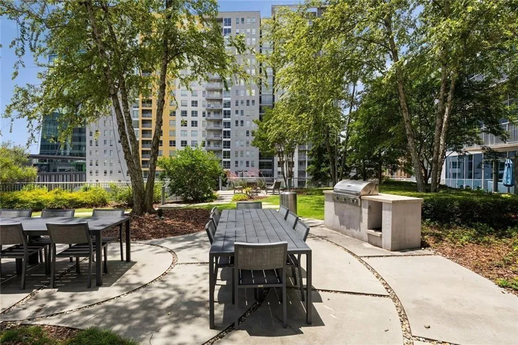 44 Peachtree Place Ne Unit 428, Atlanta, Georgia 30309, 1 Bedroom Bedrooms, ,1 BathroomBathrooms,Residential,For Sale,44 Peachtree Place Ne Unit 428,7612777