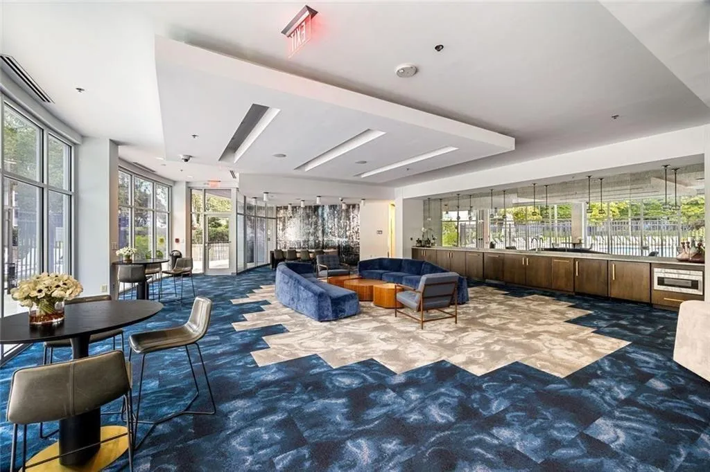 Clubroom - great for hosting or getting a little w