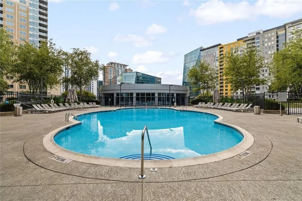 44 Peachtree Place Ne Unit 428, Atlanta, Georgia 30309, 1 Bedroom Bedrooms, ,1 BathroomBathrooms,Residential,For Sale,44 Peachtree Place Ne Unit 428,7612777