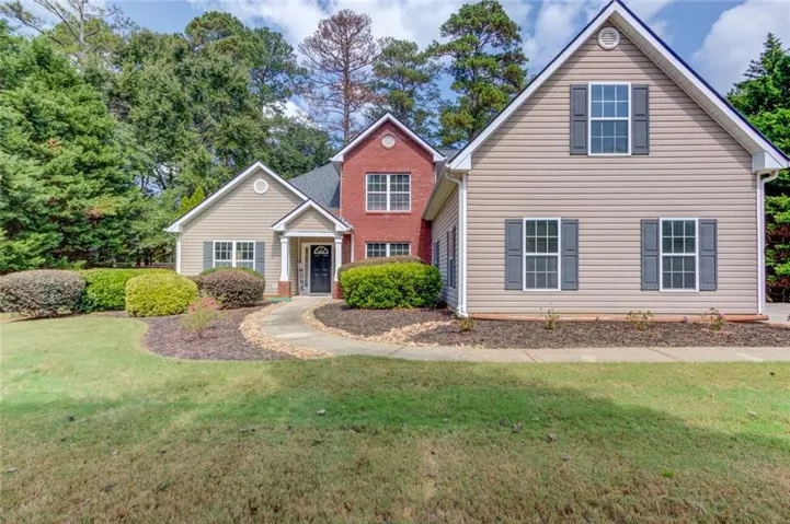 775 Winding Grove Lane, Loganville, Georgia 30052
