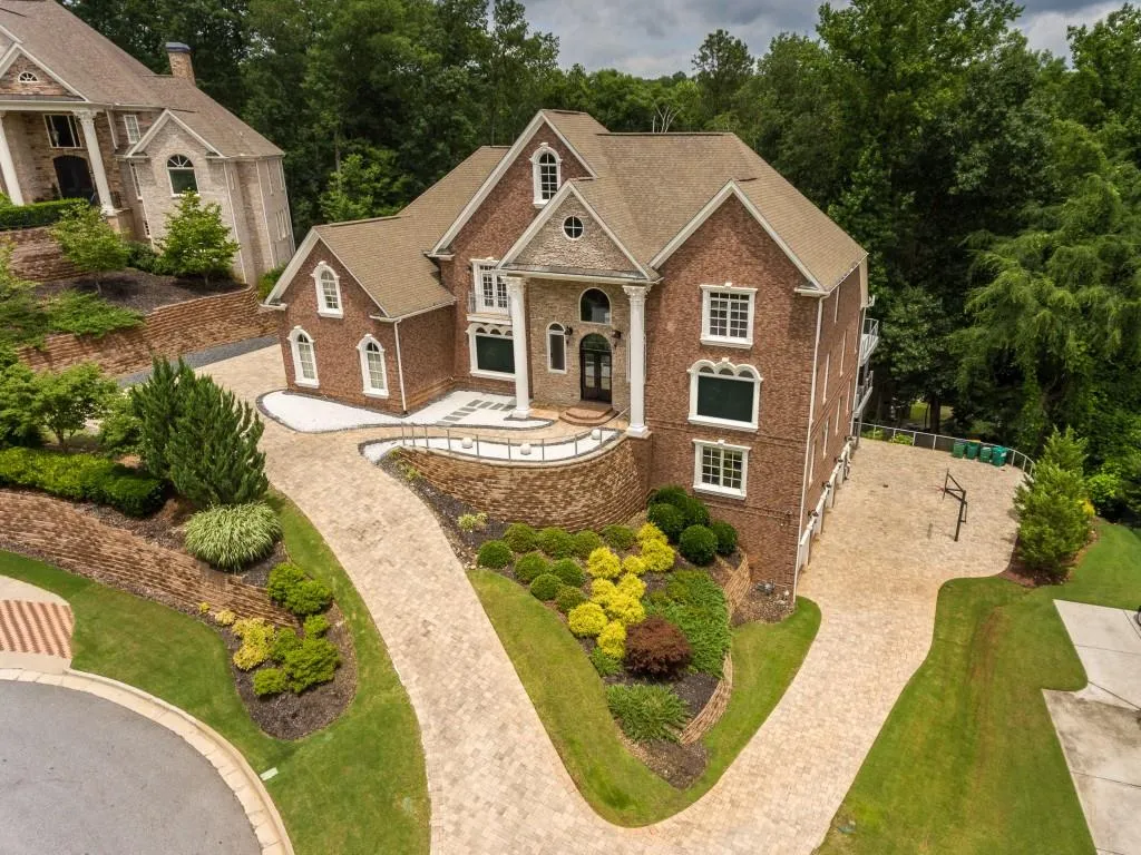 8345 Grogans Ferry Road, Sandy Springs, Georgia 30350, 6 Bedrooms Bedrooms, ,6 BathroomsBathrooms,Residential,Sold,8345 Grogans Ferry Road,6752123