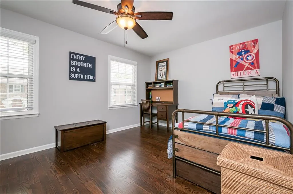 6700 Roswell Road Unit 20b, Sandy Springs, Georgia 30328, 2 Bedrooms Bedrooms, ,1 BathroomBathrooms,Residential,Sold,6700 Roswell Road Unit 20b,5677056