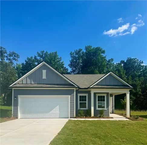 29 Crescent Boulevard, Carrollton, Georgia 30116