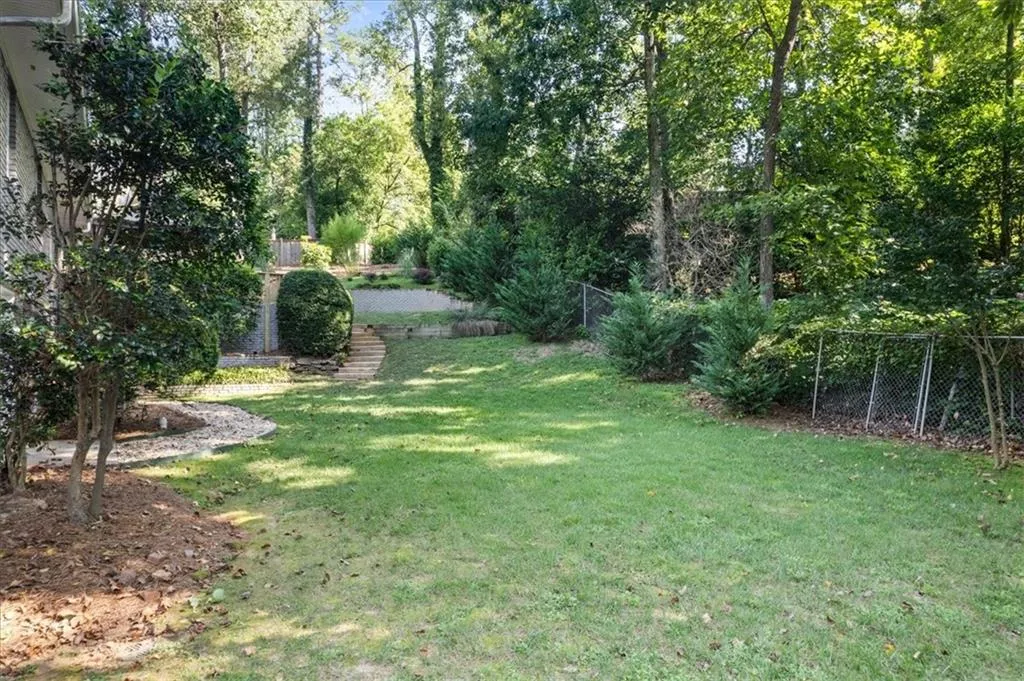 440 Montevallo Drive, Atlanta, Georgia 30342, 4 Bedrooms Bedrooms, ,3 BathroomsBathrooms,Residential,Sold,440 Montevallo Drive,7272006