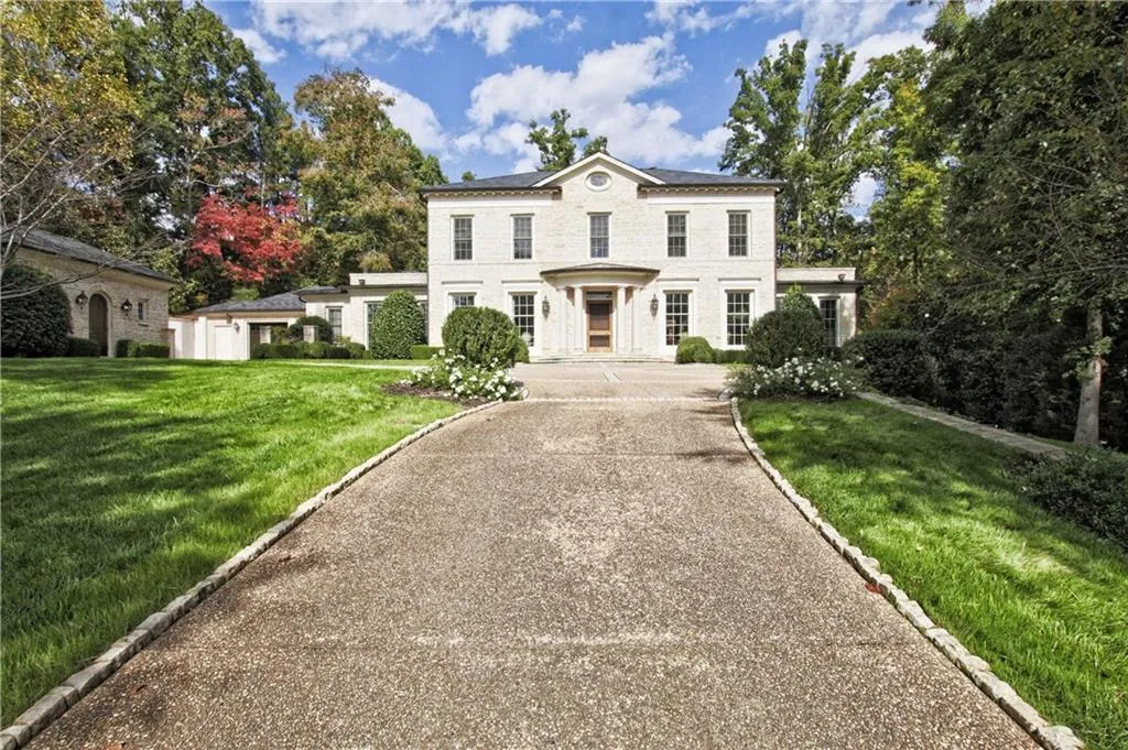 3270 W Paces Park Drive Nw, Atlanta, Georgia 30327, 5 Bedrooms Bedrooms, ,5 BathroomsBathrooms,Residential,Sold,3270 W Paces Park Drive Nw,5765448
