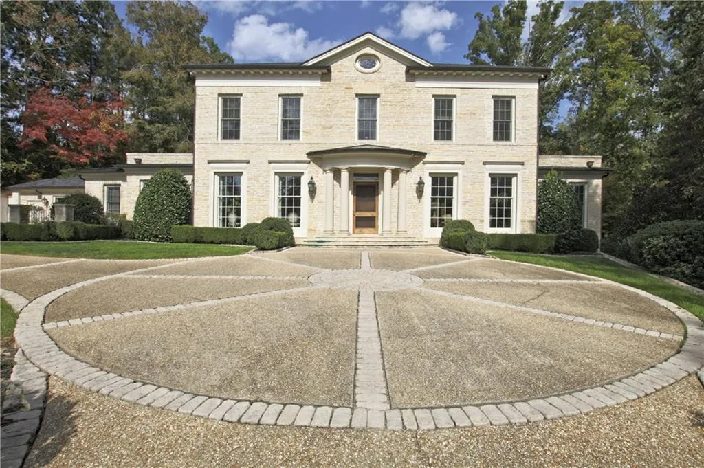 3270 W Paces Park Drive Nw, Atlanta, Georgia 30327, 5 Bedrooms Bedrooms, ,5 BathroomsBathrooms,Residential,Sold,3270 W Paces Park Drive Nw,5765448