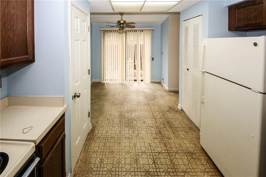 36 Dunwoody Springs Drive, Sandy Springs, Georgia 30328, 2 Bedrooms Bedrooms, ,2 BathroomsBathrooms,Residential,Sold,36 Dunwoody Springs Drive,7043566