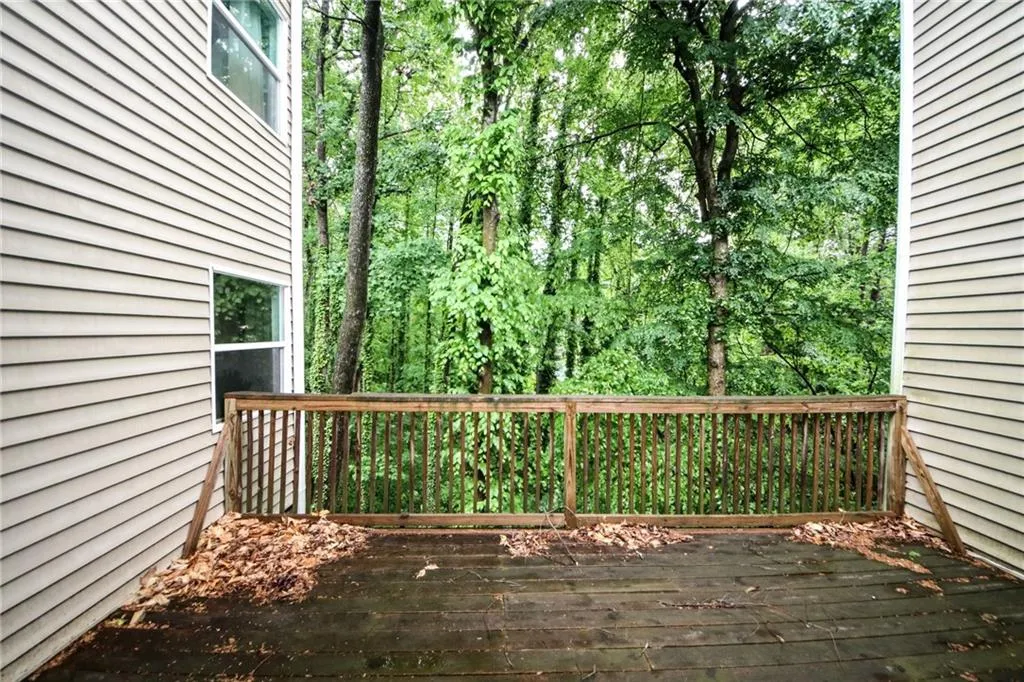 36 Dunwoody Springs Drive, Sandy Springs, Georgia 30328, 2 Bedrooms Bedrooms, ,2 BathroomsBathrooms,Residential,Sold,36 Dunwoody Springs Drive,7043566