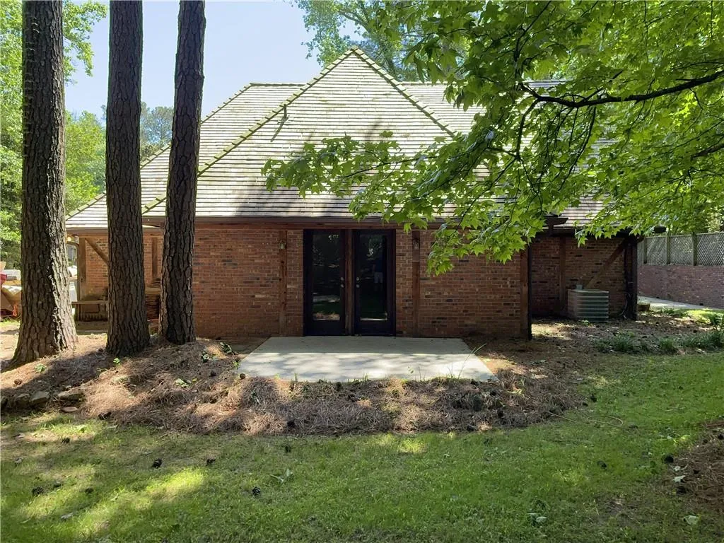 400 Breakwater Ridge, Sandy Springs, Georgia 30328, 5 Bedrooms Bedrooms, ,3 BathroomsBathrooms,Residential,Sold,400 Breakwater Ridge,7109960