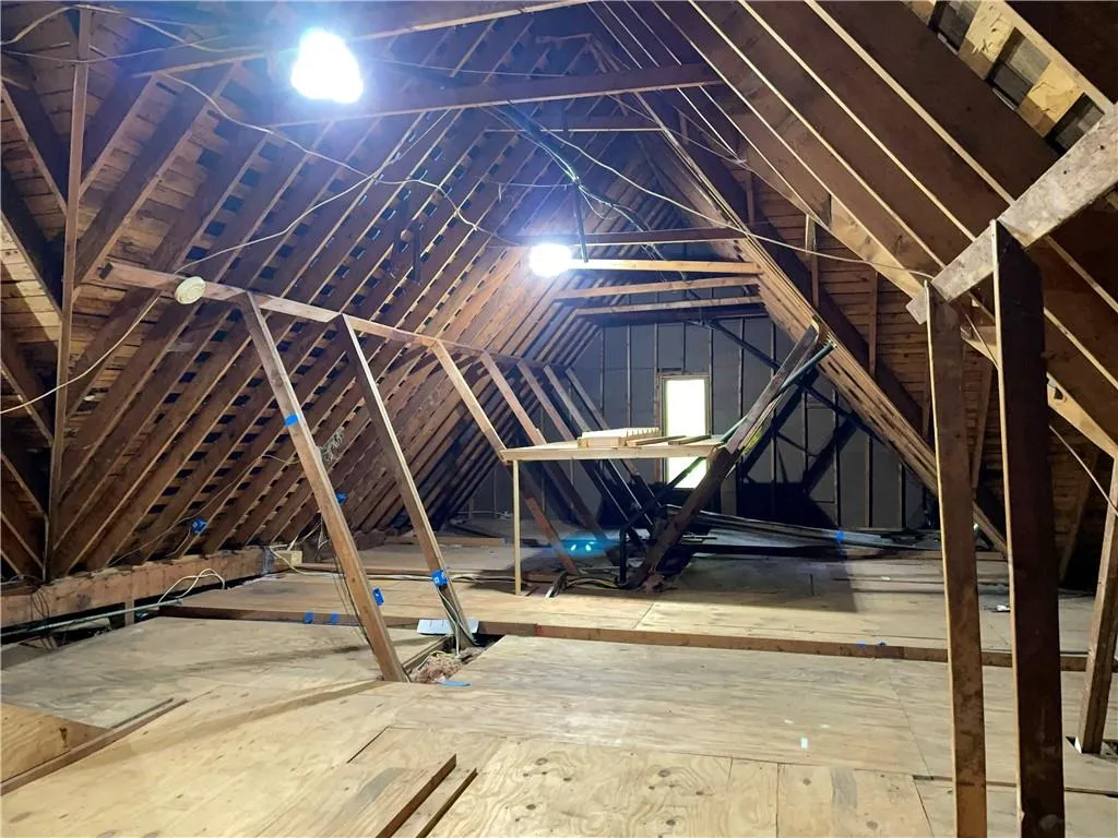 400 Breakwater Ridge, Sandy Springs, Georgia 30328, 5 Bedrooms Bedrooms, ,3 BathroomsBathrooms,Residential,Sold,400 Breakwater Ridge,7109960