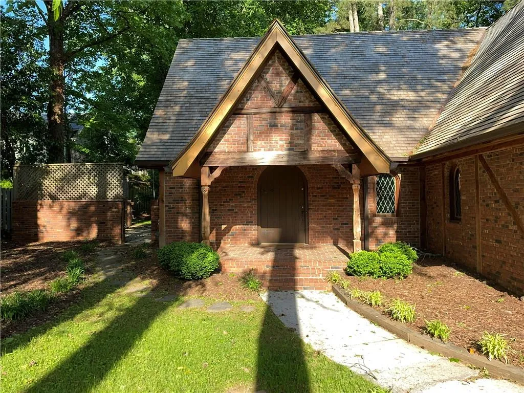 400 Breakwater Ridge, Sandy Springs, Georgia 30328, 5 Bedrooms Bedrooms, ,3 BathroomsBathrooms,Residential,Sold,400 Breakwater Ridge,7109960