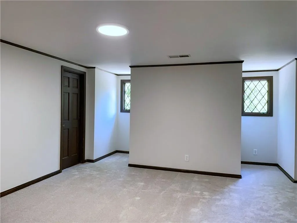 400 Breakwater Ridge, Sandy Springs, Georgia 30328, 5 Bedrooms Bedrooms, ,3 BathroomsBathrooms,Residential,Sold,400 Breakwater Ridge,7109960