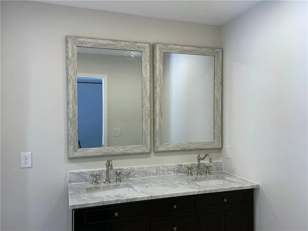 400 Breakwater Ridge, Sandy Springs, Georgia 30328, 5 Bedrooms Bedrooms, ,3 BathroomsBathrooms,Residential,Sold,400 Breakwater Ridge,7109960