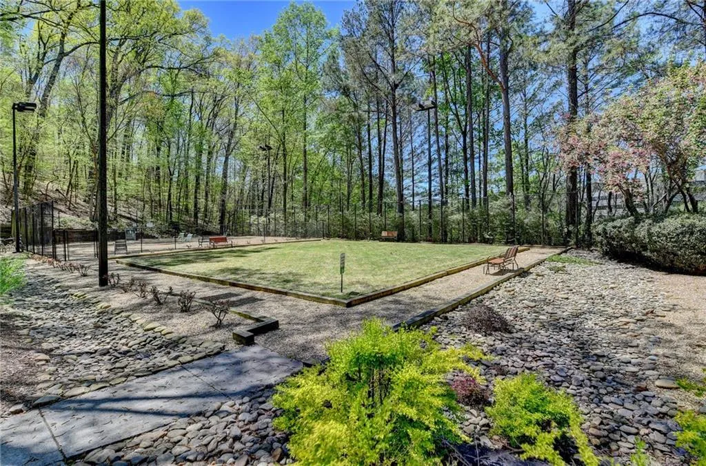 111 Bainbridge Drive, Atlanta, Georgia 30327, 2 Bedrooms Bedrooms, ,2 BathroomsBathrooms,Residential,Sold,111 Bainbridge Drive,7029709