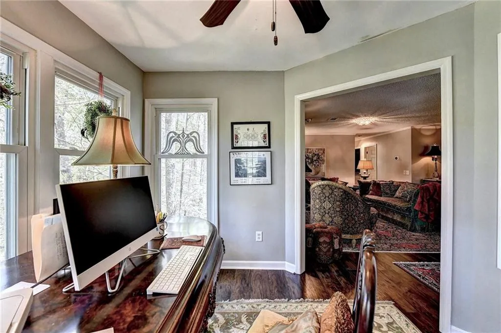 111 Bainbridge Drive, Atlanta, Georgia 30327, 2 Bedrooms Bedrooms, ,2 BathroomsBathrooms,Residential,Sold,111 Bainbridge Drive,7029709