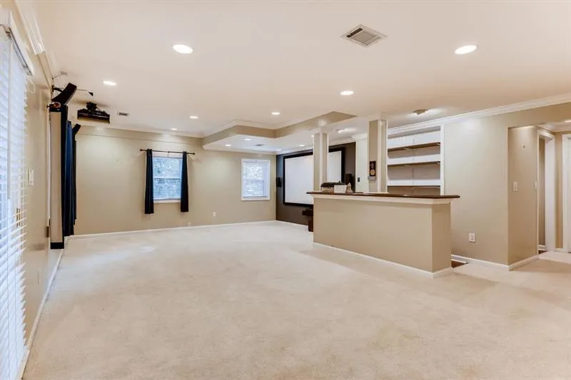 25 Michelle Circle, Atlanta, Georgia 30342, 4 Bedrooms Bedrooms, ,3 BathroomsBathrooms,Residential,Sold,25 Michelle Circle,6636058