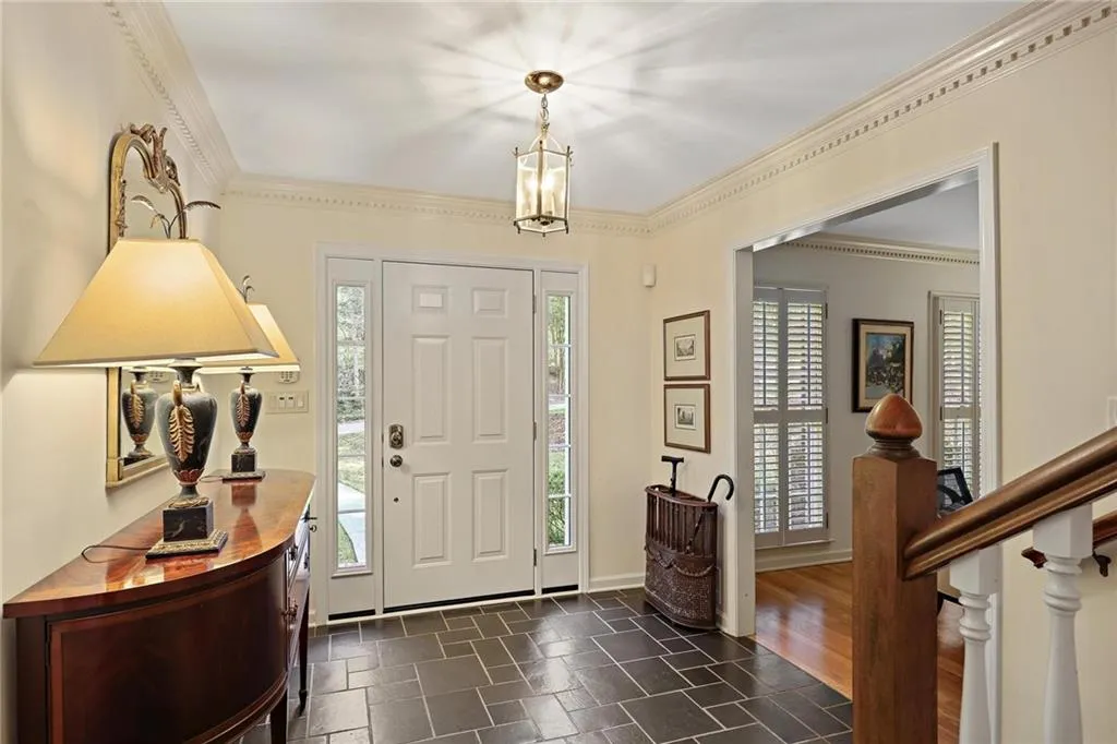 570 Old Harbor Drive, Atlanta, Georgia 30328, 4 Bedrooms Bedrooms, ,3 BathroomsBathrooms,Residential,For Sale,570 Old Harbor Drive,7643178