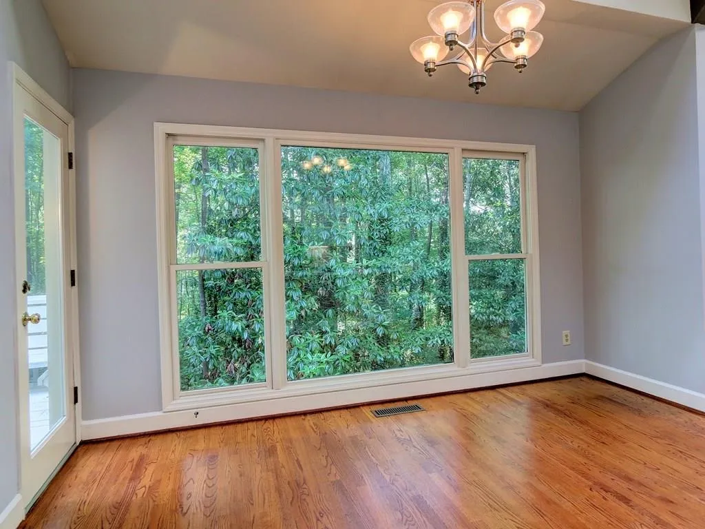 220 Gold Creek Court, Sandy Springs, Georgia 30350, 6 Bedrooms Bedrooms, ,4 BathroomsBathrooms,Residential,Sold,220 Gold Creek Court,5710557